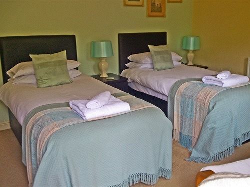 The Steppes Holiday Cottages เฮริฟอร์ด ภายนอก รูปภาพ