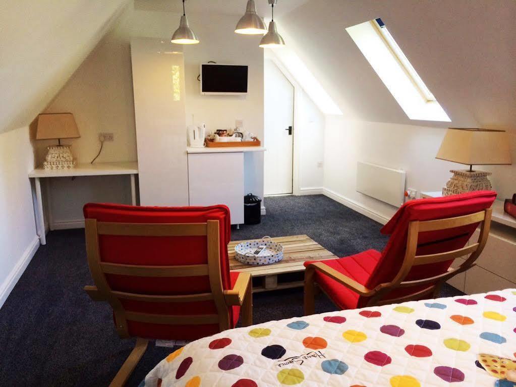 The Steppes Holiday Cottages เฮริฟอร์ด ภายนอก รูปภาพ
